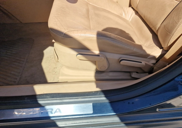 Opel Vectra cena 10900 przebieg: 173000, rok produkcji 2002 z Łazy małe 704
